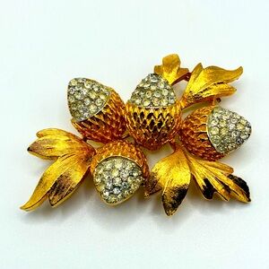 Amanda Thompson Vintage Collection Acorn Brooch